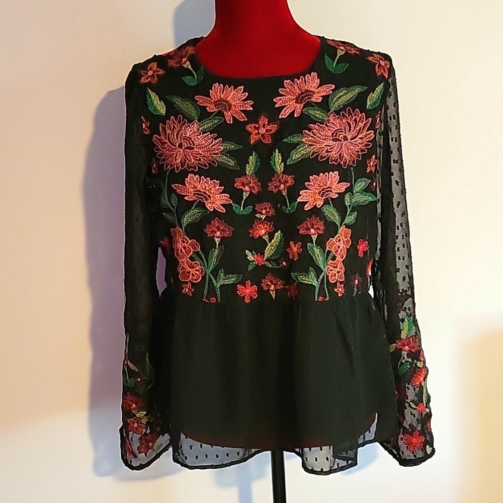 American Eagle top